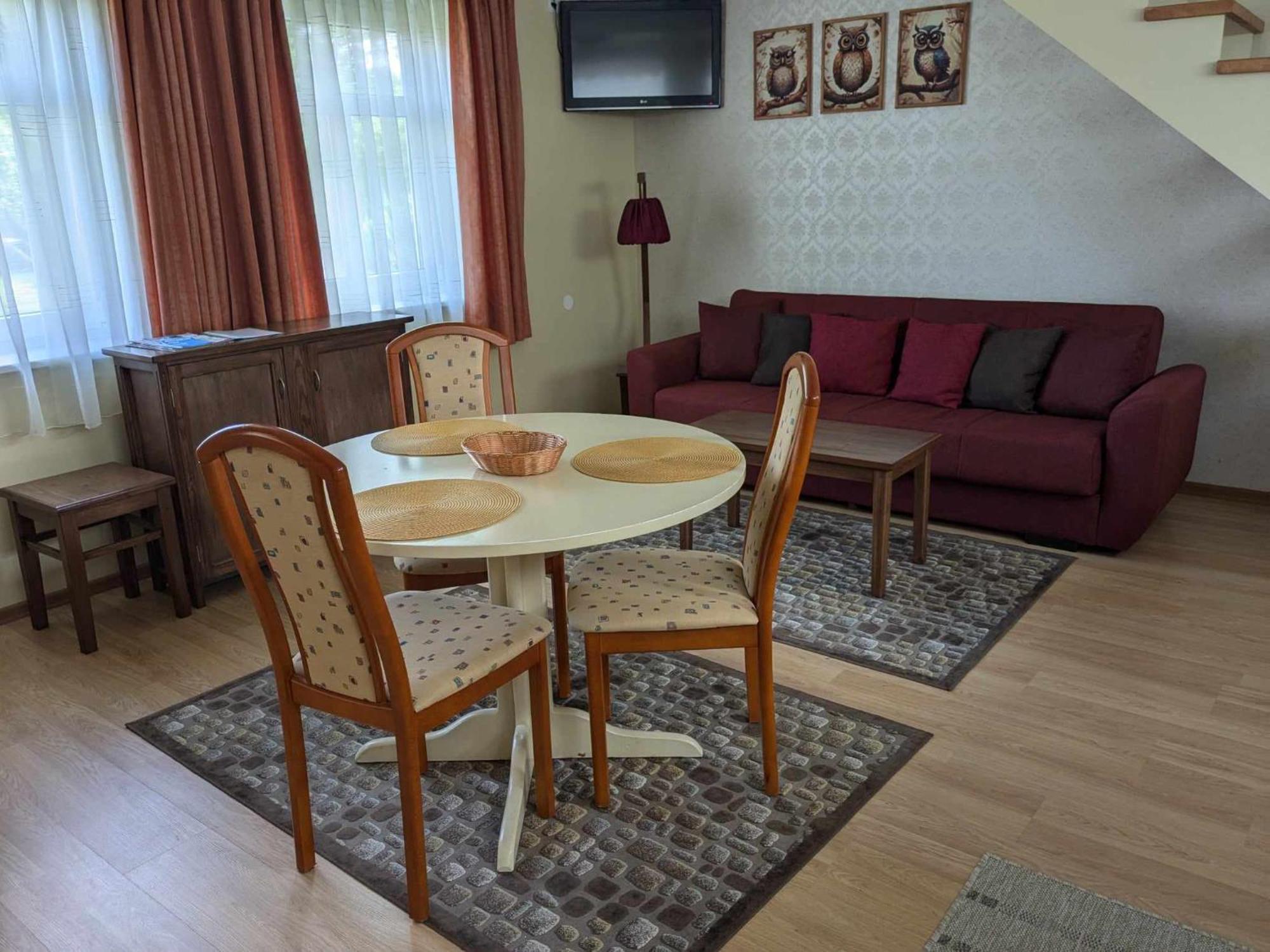 Paerna Guesthouse & Apartments Курессааре Экстерьер фото